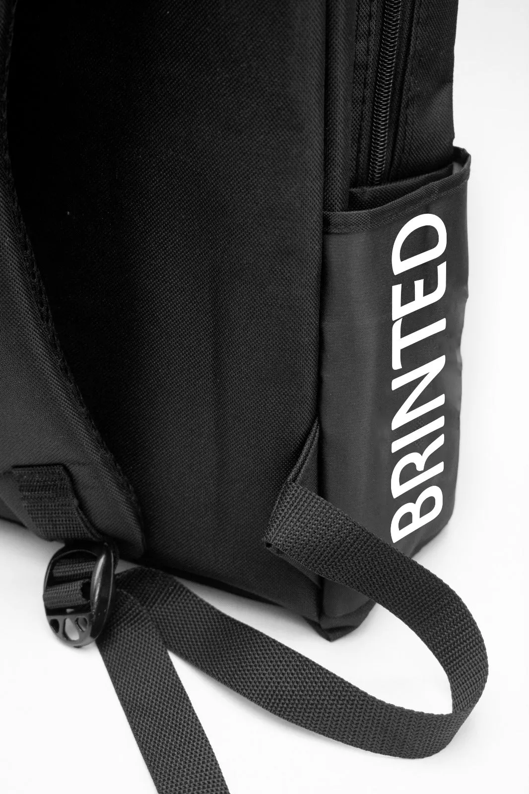 المبدأ BackPack