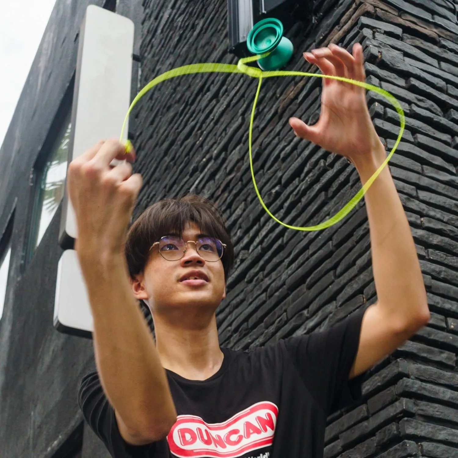 Duncan Toys Windrunner Yo-Yo [Green] - Unresponsive Pro Level Aluminum Yo-Yo with Double Rim, Concave Bearing, SG Sticker Response