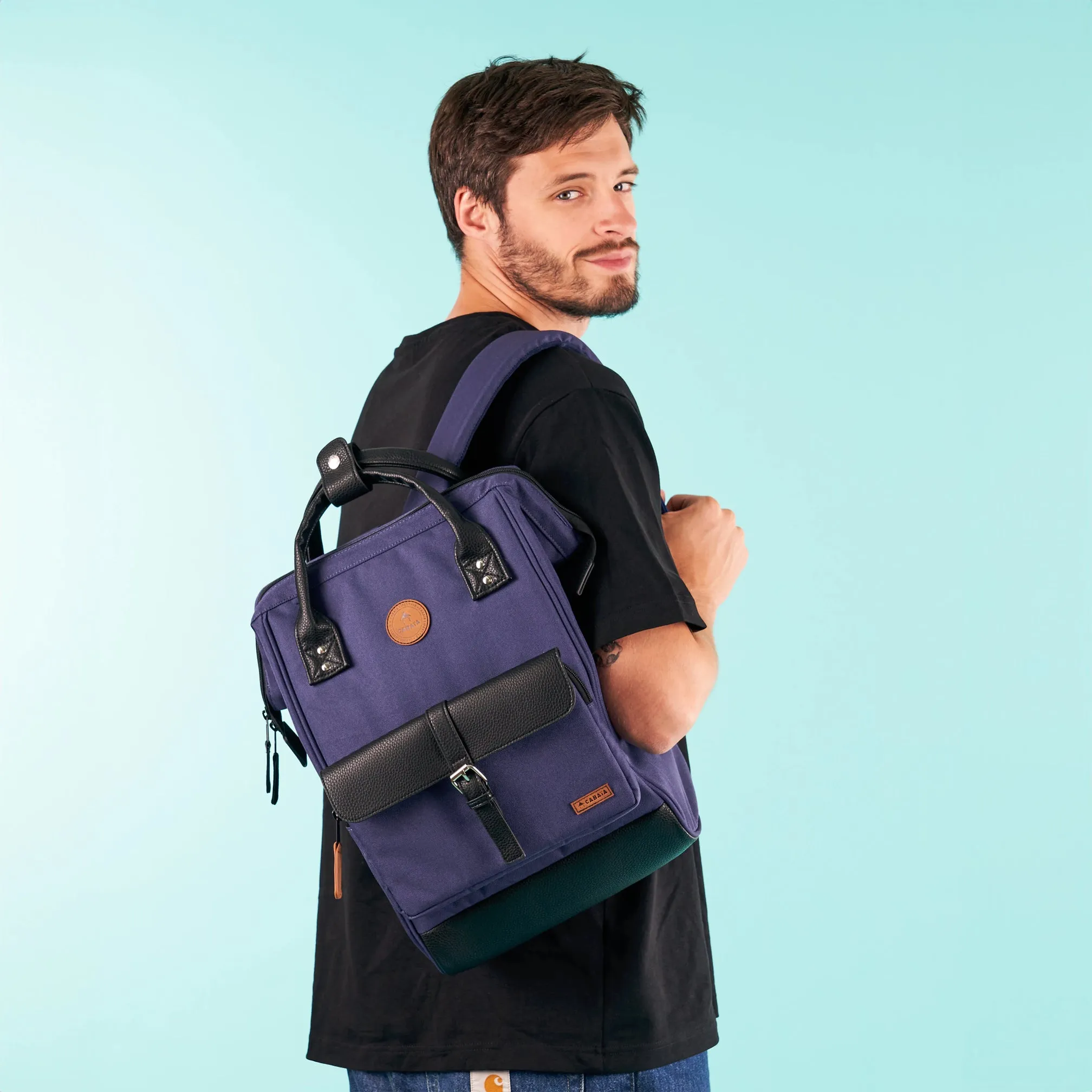 DUSSELDORF MEDIUM BACKPACK