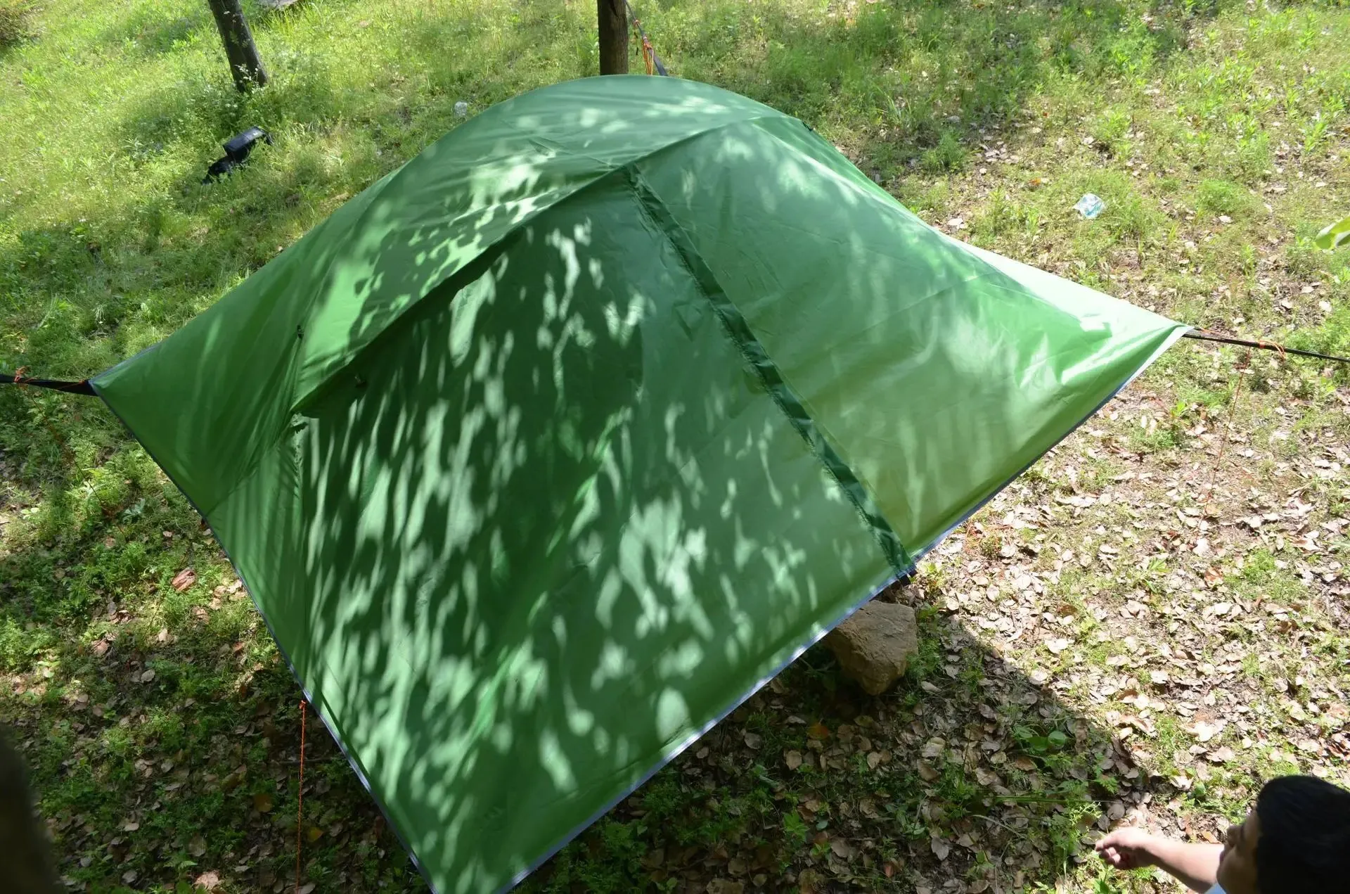 Family-Sized Triangle Tree Hammock Tent