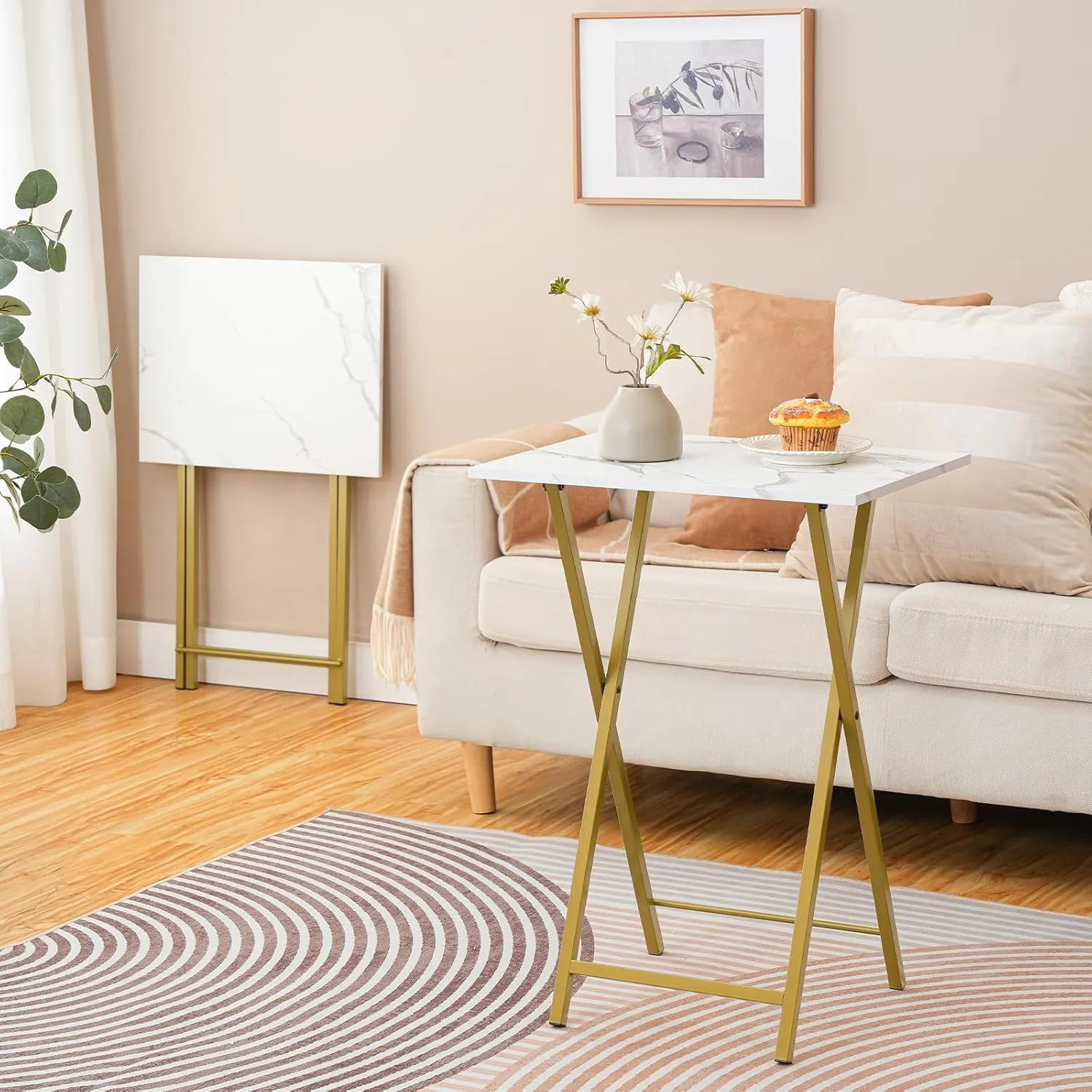 HOOBRO Folding TV Tray Table, Stable Snack Table for Small Space, Portable Sofa Side Desk, Easy Assembly and Storage, Ideal for Snacks and Meals in Living Room, Marble and Gold DM15BZ01