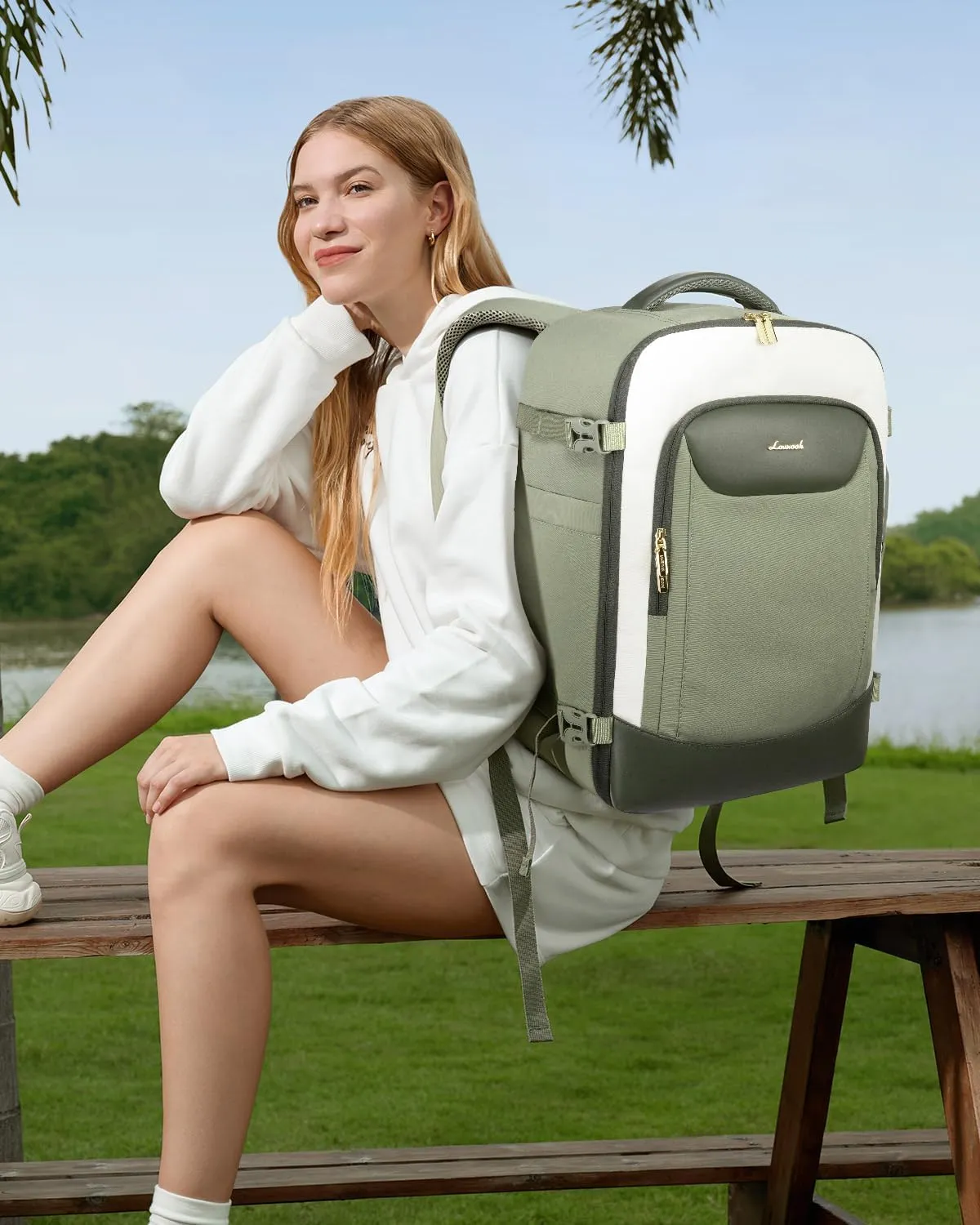 LOVEVOOK 40L Travel Backpack for Women Men, Large Carry on Backpack for Airplanes TSA Personal Item Travel Bag fits 15.6" Laptop, Waterproof Weekender Essentials Airline Approved with 2 Packing Cubes