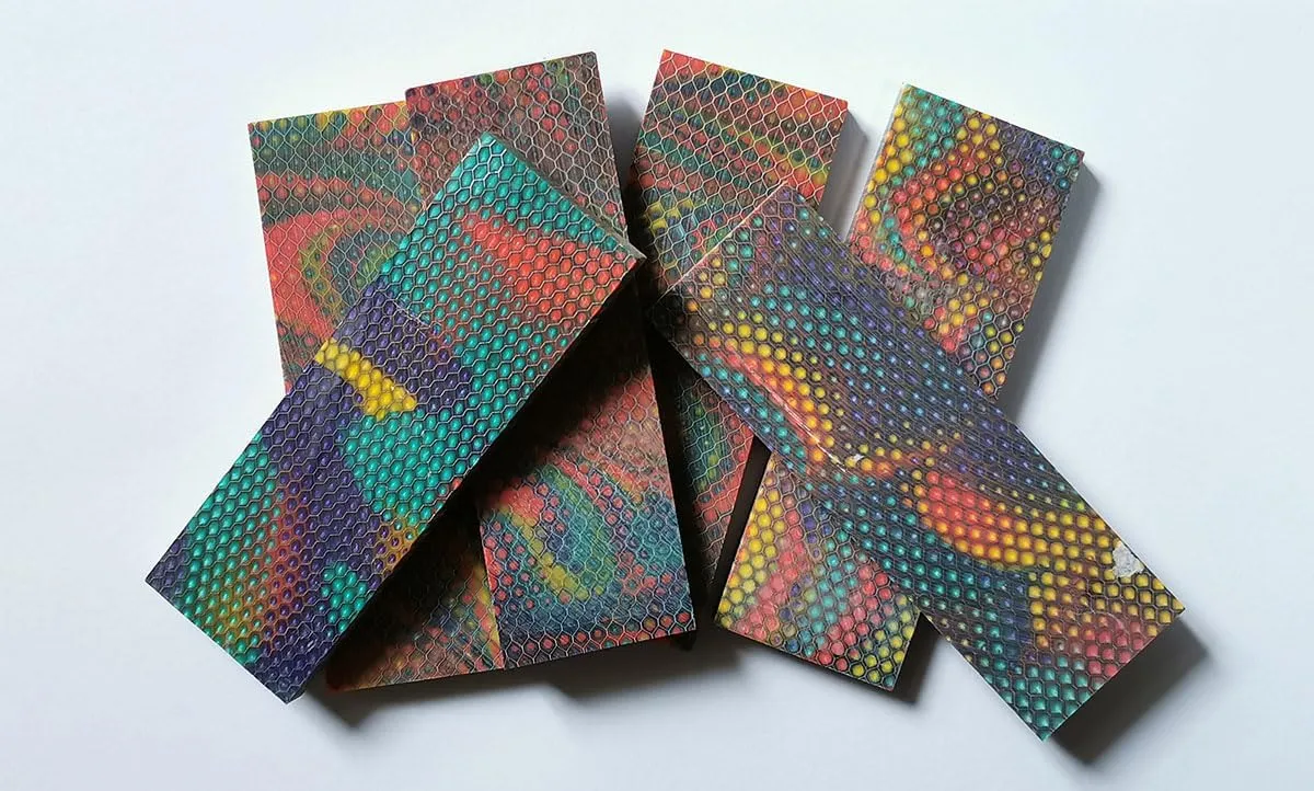 RECHERE 1pcs Knife Handle Scale Slabs Grips C-Tek Resin Snakeskin Honeycomb Pattern Multicolor Knives Sword Gun Making Material 120X40X8mm