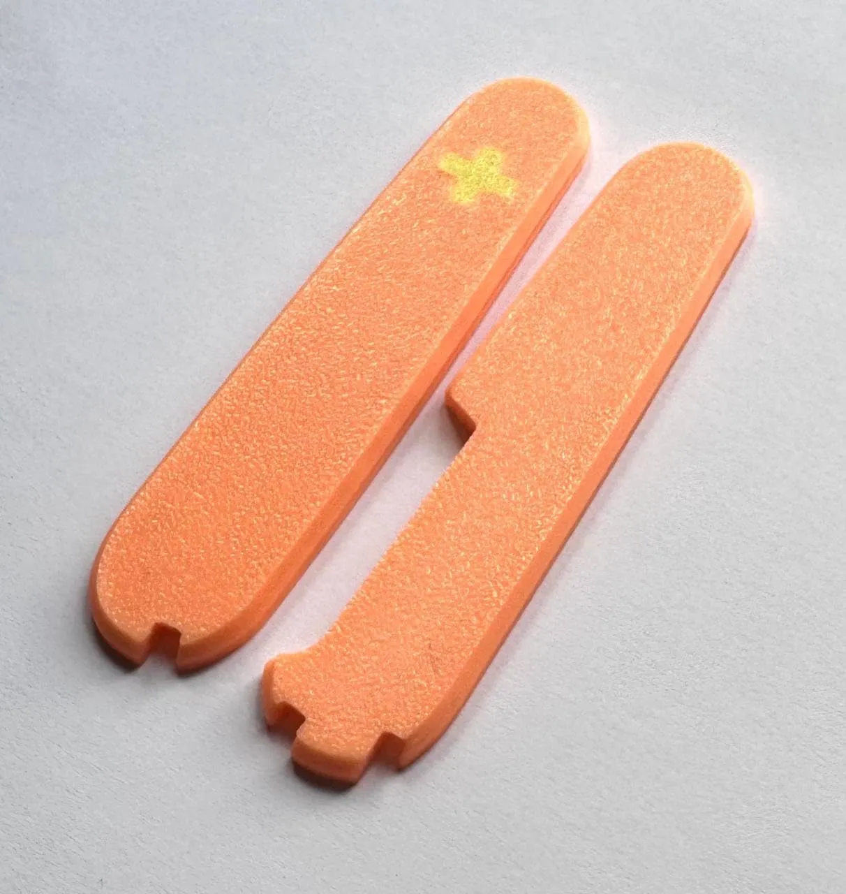 Replacement Covers For Victorinox Scales Plus 91mm Plastic Handles With Toothpick Tweezers And Ballpoint Pen Glow In The Dark (Orange)